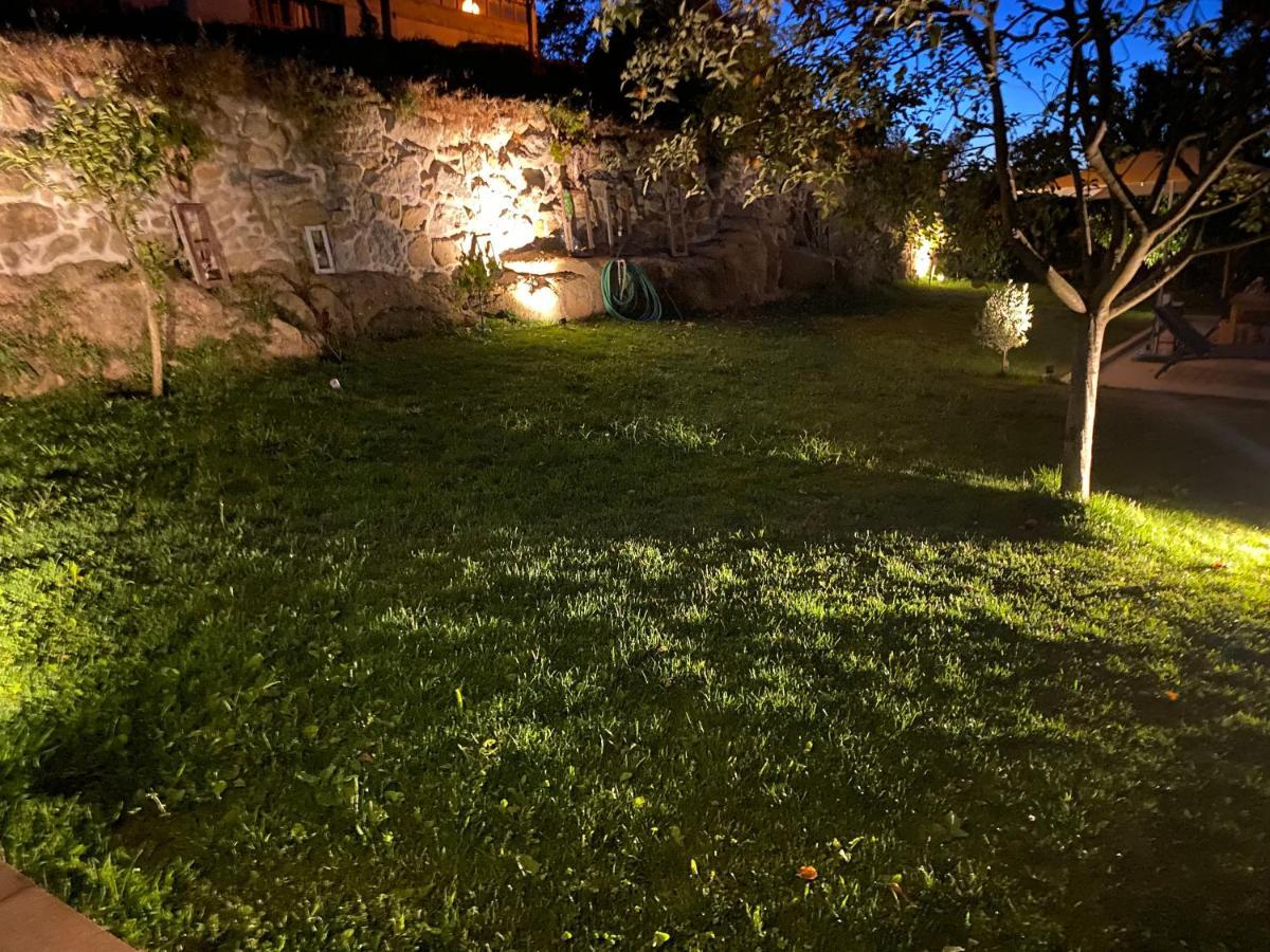 Casa Da Zefinha - Villa, Em Cinfaes, No Douro Eksteriør billede